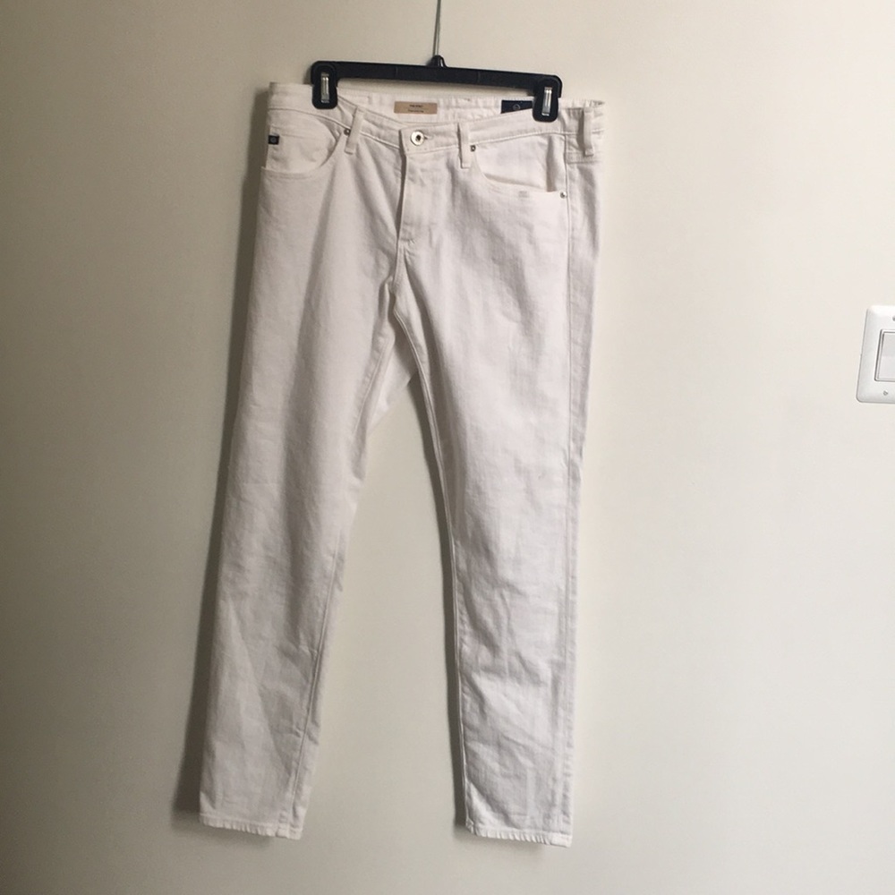 AG white The Stilt Cigarette Leg Jean 29